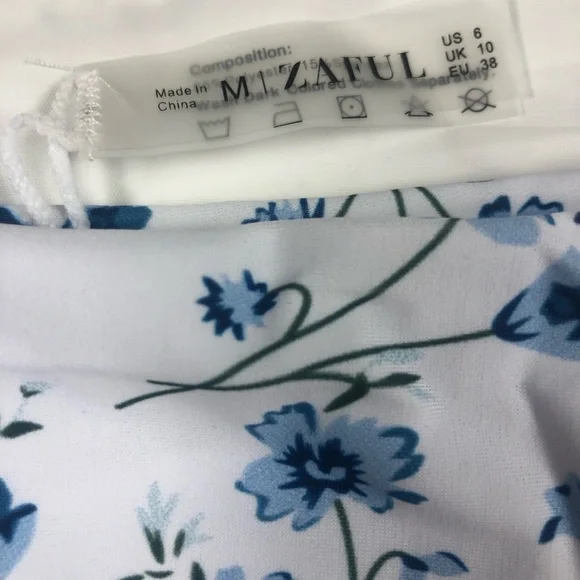 ZAFUL 2 PIECE FLORAL BIKINI SWIMSUIT SIZE 6 - Picture 5 of 7